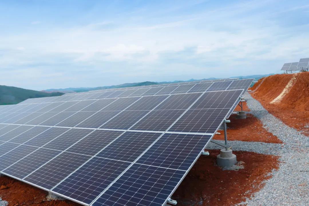 特大喜讯！由bat365集团承建湖南省墟落振兴树模项目——大元村光伏电站21日完工……